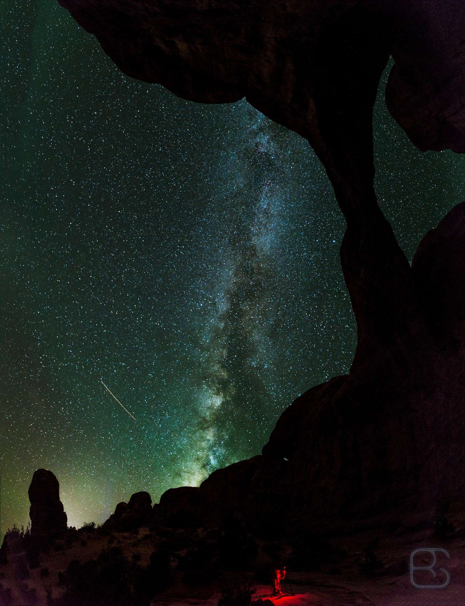 Arches : Double Arch at night