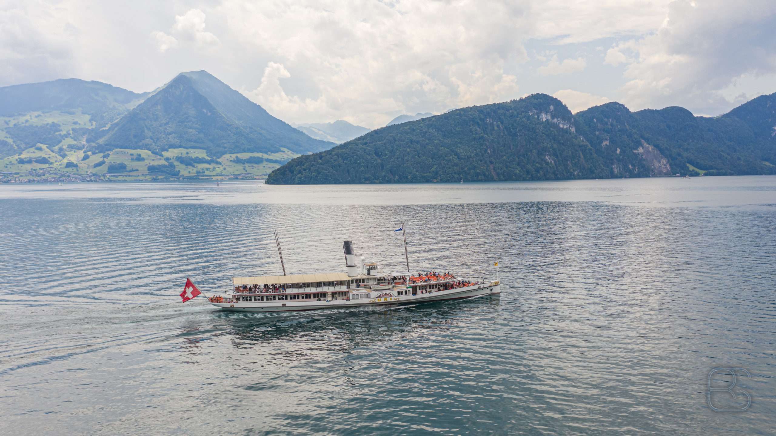 The Steamboat Uri on lake Lucern